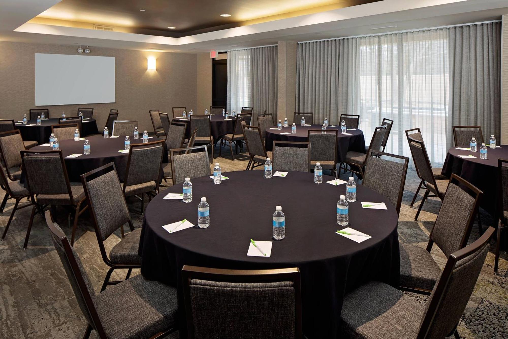 Courtyard By Marriott Richmond Airport Hotel Sandston Luaran gambar