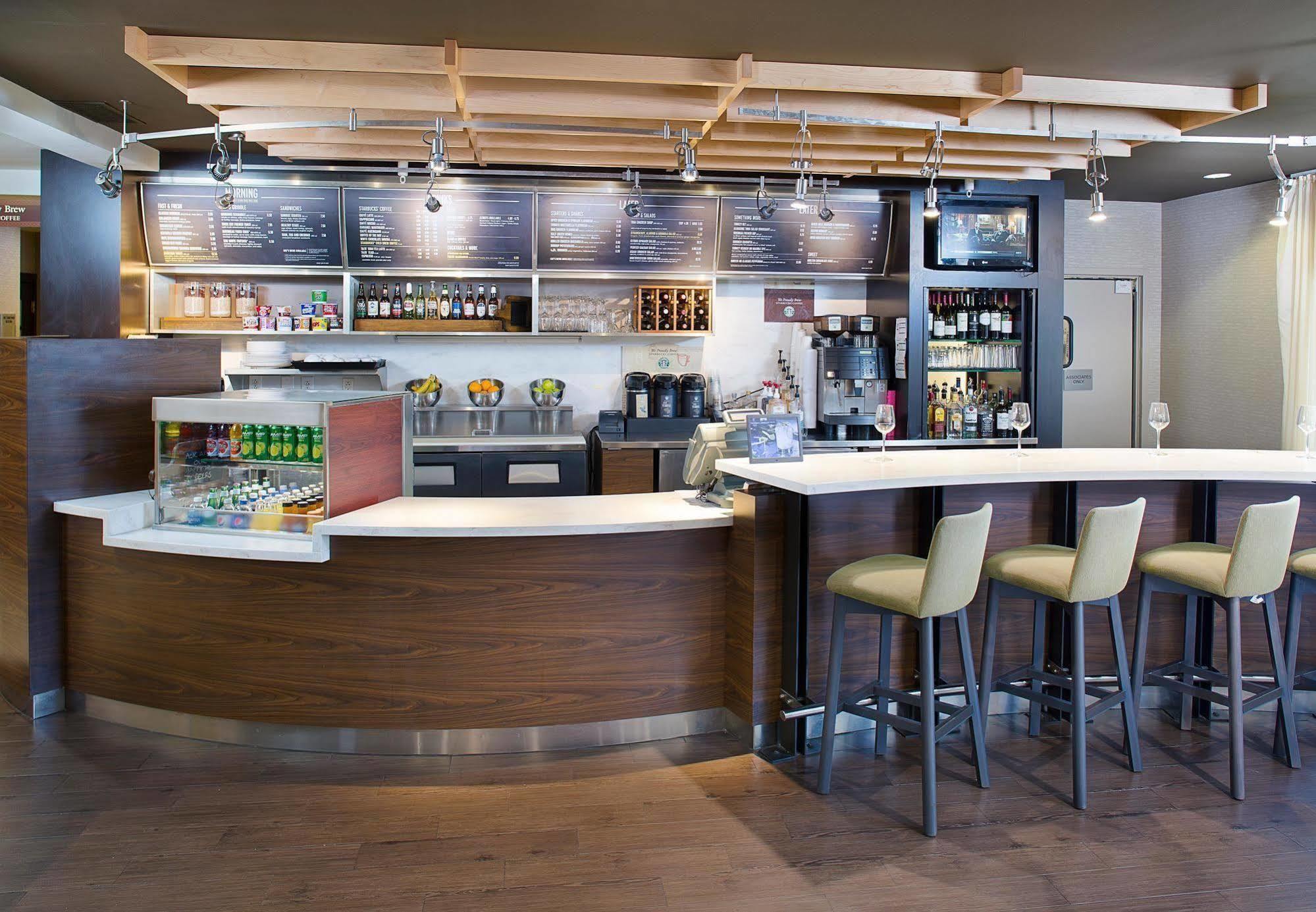 Courtyard By Marriott Richmond Airport Hotel Sandston Luaran gambar